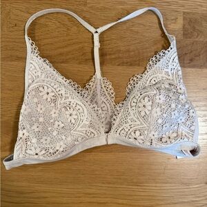Victoria’s Secret Lightly Lined Lace Bralette